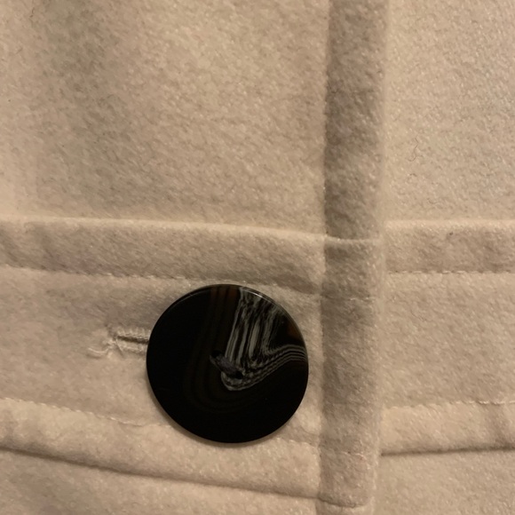 Off white pea coat. XL - Picture 7 of 7